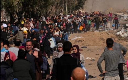 أهالي غزة يرفضون التهجير ويؤكدون تمسكهم بالبقاء رغم الدمار