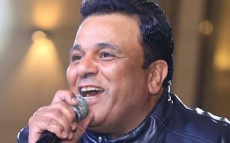 محمد فؤاد يفاجئ إحدى معجباته بهدية خاصة خلال حفله في كندا