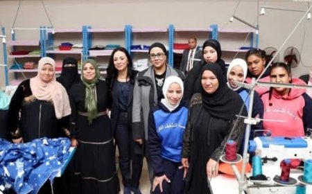 زيارة وزيرة التضامن الاجتماعي ورئيسة القومي للمرأة لمجمع الخدمات المتكاملة في الأسمرات