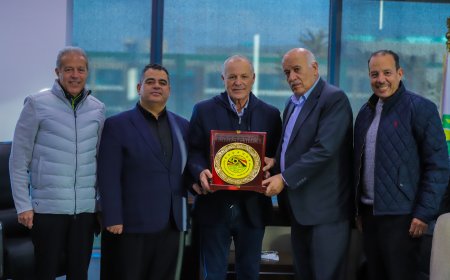 رئيس الاتحاد الفلسطيني: اتحاد الكرة المصري رمز للنهضة الرياضية وأبو ريدة أيقونة عربية