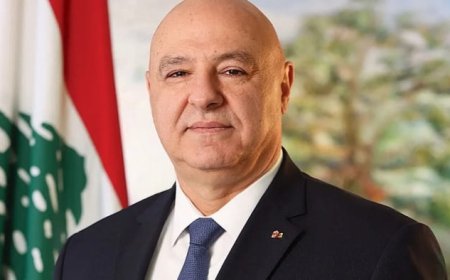 الرئيس اللبناني يصدق على مرسوم تشكيل الحكومة الجديدة برئاسة نواف سلام