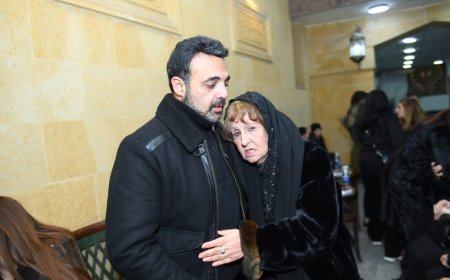 نجوم الفن يشاركون في عزاء شقيق شهيرة.. سهير رمزي وميرفت أمين في مقدمة الحضور