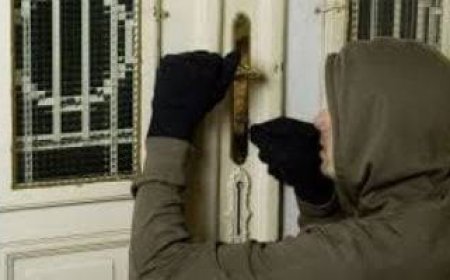 الأمن يكثف جهوده لكشف ملابسات اقتحام شقة سيدة حامل في النزهة