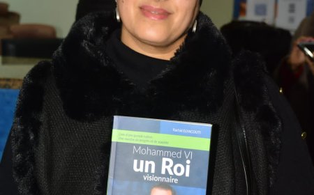 مدرسة ISMAGi تحتفي بكتاب «محمد السادس ملك ذو رؤية» لمؤلفه رشيد الياقوتي