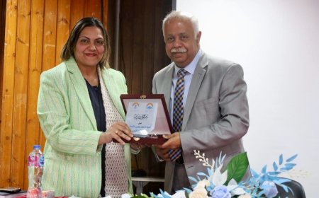 حمدي رزق في ندوة بجامعة 6 أكتوبر: مصداقية الإعلام تحدٍّ في العصر الرقمي