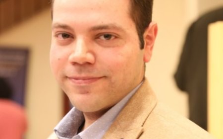 محمد بدر يكتب: «دخل الربيع يضحك» يفوز على «مين يصدق» بعد مواجهة مهرجان القاهرة