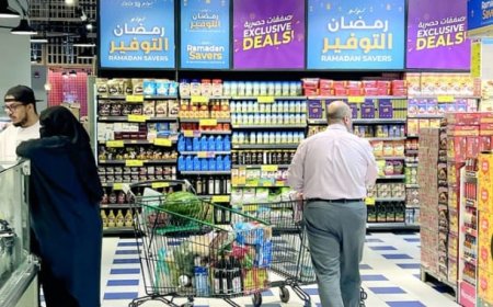 الامارات: التسوق ليلة رمضان يرفع مبيعات المنافذ بمعدلات قياسية