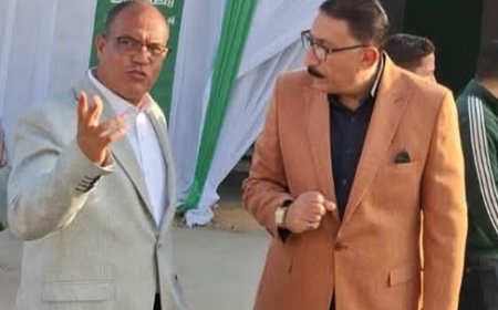 «أشرف منصور» يتفقد أعمال إقامة مائدة رحمن بحي مصر القديمة بالتعاون مع المجتمع المدني