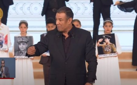 هشام الجخ يحيي يوم الشهيد بقصيدة مؤثرة أمام الرئيس السيسي