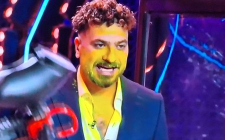 رامز جلال يصبغ وجه مصطفى أبو سريع بالأصفر في «إيلون مصر».. والأخير ينفعل: «أنت مريض»