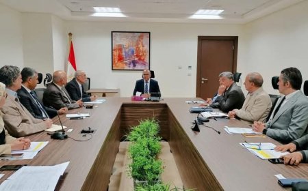 نائب وزير الإسكان يتابع مشروعات المياه والصرف الصحي ويؤكد ضرورة تذليل المعوقات