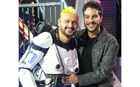 نور النبوي: فخور بوالدي واندمجت في عالم الفن