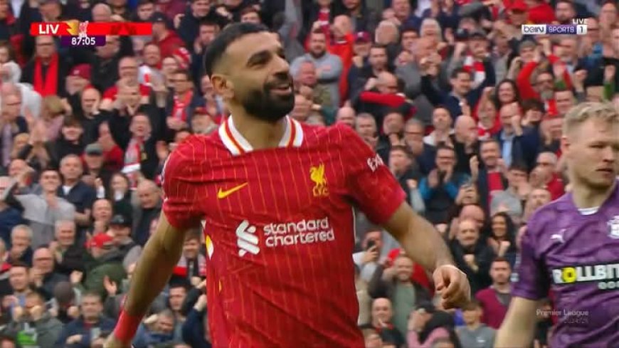 محمد صلاح يصبح ثالث هدافي ليفربول عبر التاريخ برصيد 243 هدفًا