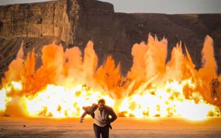 نجاة أحمد عز من انفجار مفاجئ يوقف تصوير «The Seven Dogs»