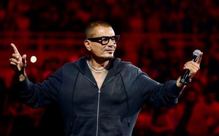 عمرو دياب يحيي حفلاً جماهيريًا كبيرًا على مسرح الدانة في البحرين