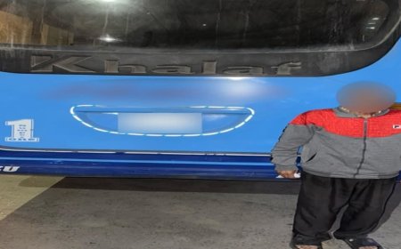 دهس مروع في النزهة.. سائق «مينى باص» يفر بعد اصطدامه بشخص حتى وفاته