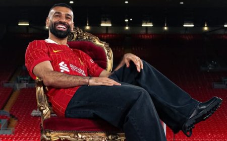 رسمياً: محمد صلاح يُجدد عقده مع ليفربول حتى 2027.. القصة لم تنتهي بعد