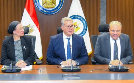 مصر تعزز التعاون بين وزارات البترول والبيئة والطيران لإنتاج وقود الطائرات المستدام