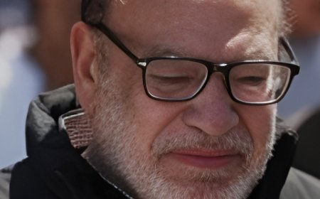 رثاء مؤثّر من صلاح عبد الله لصديقه الراحل سليمان عيد: «أطمن يا سولوم.. بطّلت عياط»