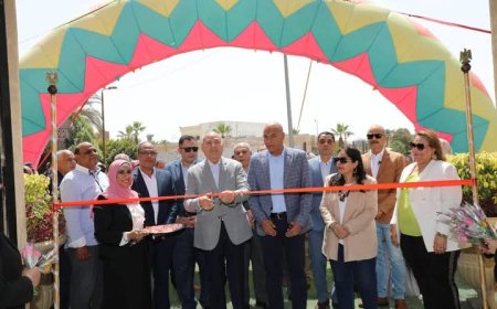 محافظ القاهرة يفتتح حديقة الست خضرة بحلوان بعد تطويرها ويشارك المواطنين احتفالات شم النسيم