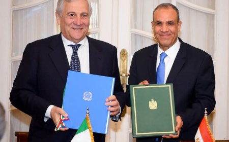 مصر وإيطاليا تبحثان تعزيز التعاون السياسي والاقتصادي وتوقّعان اتفاقيتين في الهجرة والطاقة