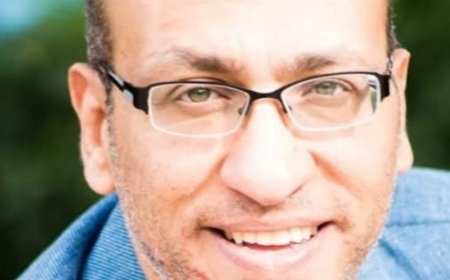 هاني سامي يكشف أسرار الفن والسياسة في كتابه الجديد «كان ممنوعًا من النشر»