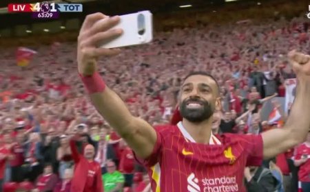 بخماسية كاسحة وبهدف صلاح.. ليفربول بطل الدوري الإنجليزي الممتاز