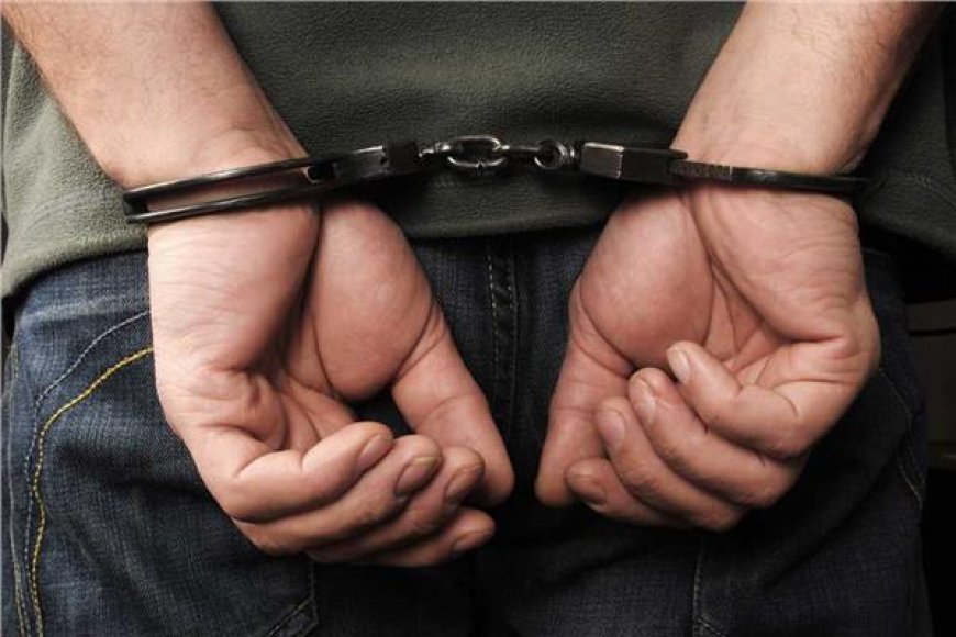 ضبط لص سرق أموال من داخل محل دراجات بالعجوزة