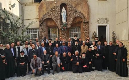 «المسيح يحبكم ويبارك أيديكم».. تهنئة من اتحاد شباب الأقباط في روما ومجلس كنائس مصر لعمال الوطن