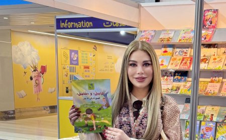 الكاتبة سارة طالب السهيل تتألق في ندوة حول وسائل التواصل الاجتماعي بمهرجان الشارقة القرائي للطفل