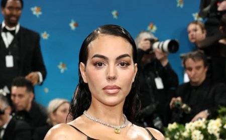 جورجينا رودريغيز تخطف الأنظار في Met Gala 2025 بإطلالة مستوحاة من الأميرة ديانا
