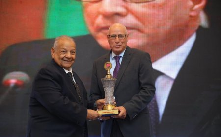 بالصور| «إعلام الجامعة العربية» يرعى مؤتمر الدراما الأول في قطر بمشاركة طلاب إعلام من الجامعات المصرية