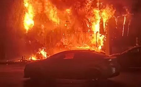 مصرع عامل في حريق مروع بمطعم سيتي كريب ومحل أحذية بميدان سفير بمصر الجديدة