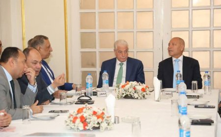 جهود مكثفة لإحياء وترميم محل جروبي التاريخي في ميدان طلعت حرب بالقاهرة الخديوية