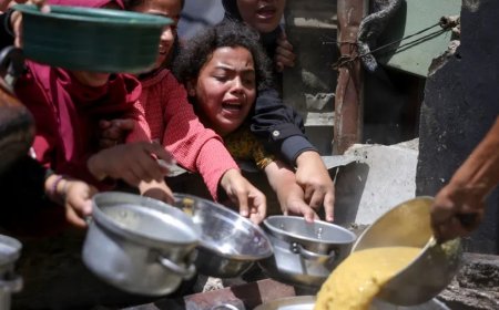 إسرائيل توافق على دخول 100 شاحنة مساعدات لغزة