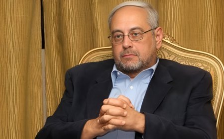 بلاغ يتهم طليقة أحمد بهجت بالتزوير للاستيلاء على الميراث.. وتفاصيل تدخل موظفين رسميين بالمخالفة للقانون