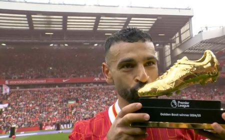 صلاح: أتمنى الفوز بالكرة الذهبية.. وهذا موسم استثنائي لي