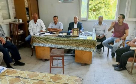 محافظ أسيوط يشدد على تعزيز الإرشاد الزراعي لضمان التنمية المستدامة