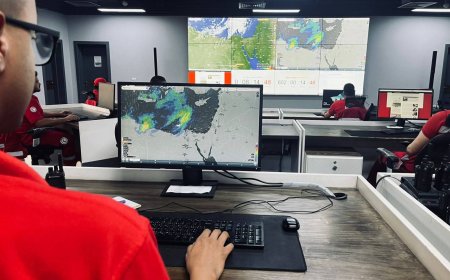 فرق الاستجابة بالإسكندرية تنقذ 34 شخصًا عالقًا في سيول الأمطار وسط حالة طوارئ شاملة