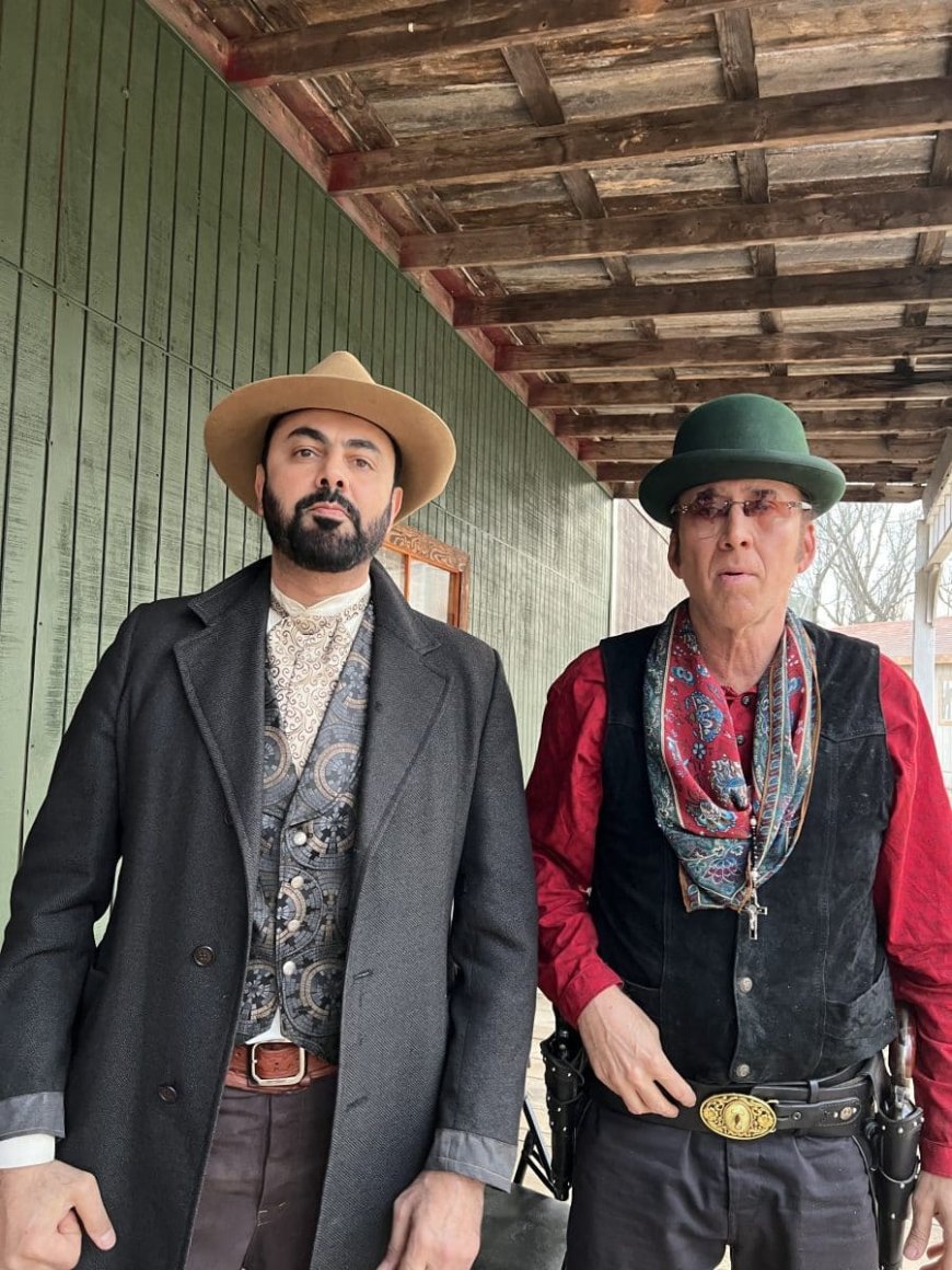 محمد كريم يقتحم الغرب الأمريكي في «The Gunslingers» إلى جانب نيكولاس كيدج وستيفن دورف
