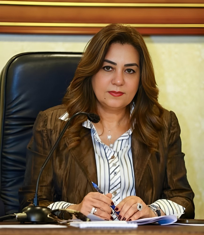 وزيرة التنمية المحلية تستعرض تقريرًا حول جهود التفتيش في أبريل 2025.. وتنفيذ 42 حملة ومحاسبة 104 موظفًا