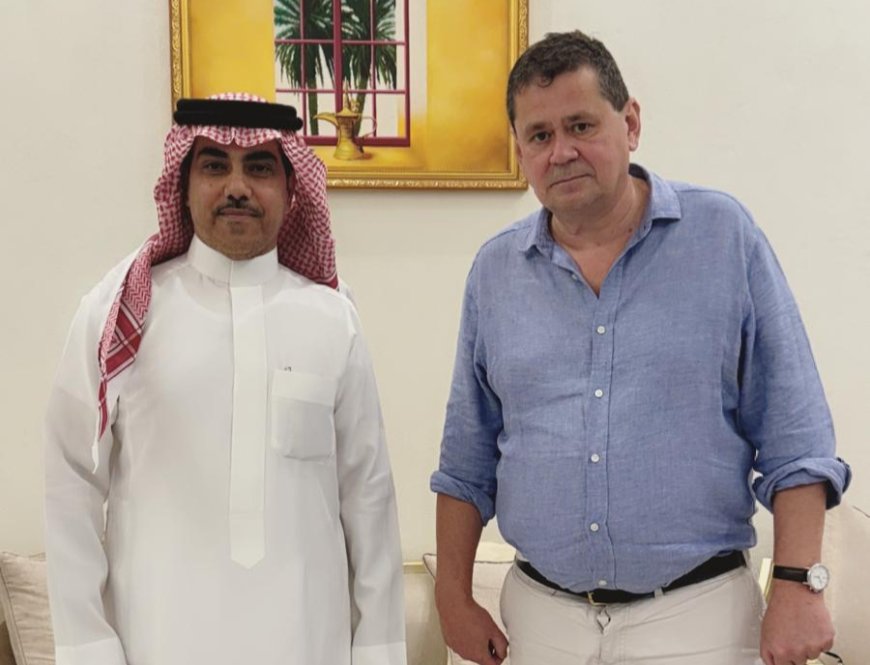 السفير البريطاني نيل كرومبتون: علاقات المملكة المتحدة بالسعودية قوية.. والأحساء أيقونة جمال وتاريخ