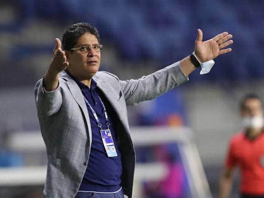 عاجل ورسميًا.. الزمالك يعين الكابتن أيمن الرمادي مديرًا فنيًا للفريق خلفًا لبيسيرو
