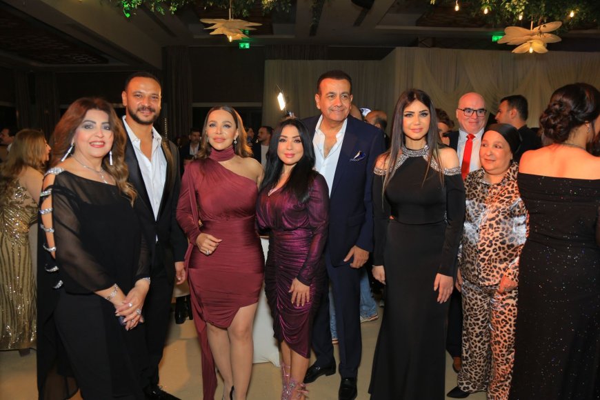 نجوم الفن والإعلام يشاركون في زفاف آدم العربي وهيا كتكت بحضور فيفي عبده وخالد زكي وسوزان نجم الدين
