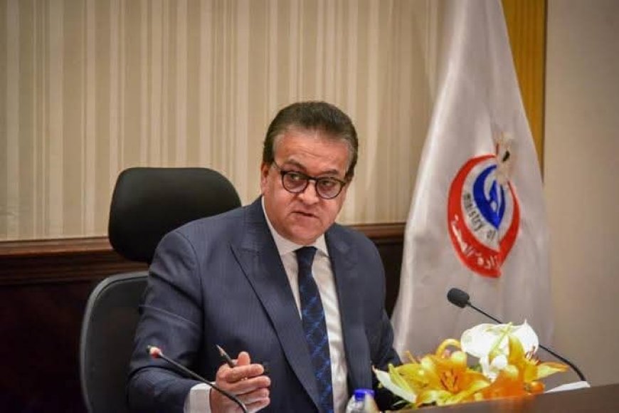 وزير الصحة يستجيب لاستغاثة والد طفل يعاني من عيوب خلقية في القلب ويوجه بسرعة نقله لتلقي الرعاية الطبية