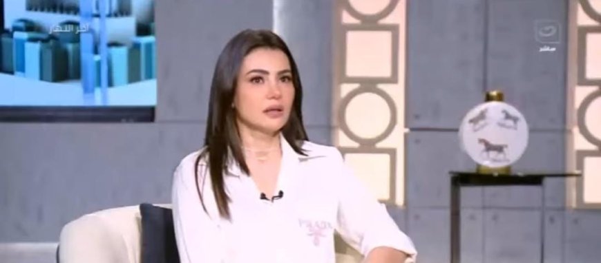 دينا فؤاد تنهار باكية على الهواء: فقدت تلاتة من عيلتي في يوم واحد