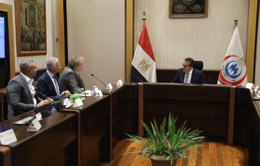 نائب رئيس الوزراء وزير الصحة يعتمد خطة تدريب الأطباء والتعاون الطبي مع ألمانيا