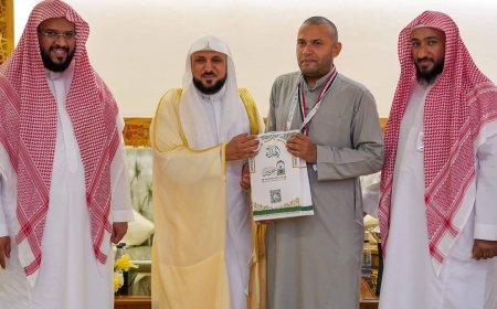 رئيس جامعة الأزهر يهنئ الدكتور حمادة خطاب لفوزه في مسابقة الماهر بالقرآن الكريم