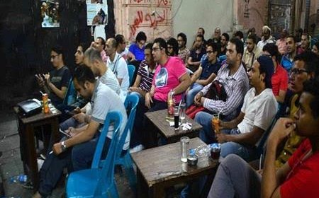 مشادة على المشاريب تتحول لساحة دماء.. قهوجي 16 سنة يطعن شابًا ببولاق