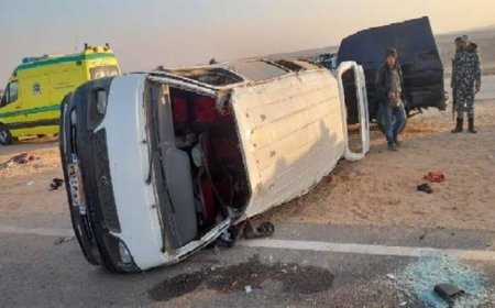 إصابة 13 ملاحظًا في حادث انقلاب ميكروباص أثناء توجههم لمراقبة امتحانات الثانوية بسوهاج